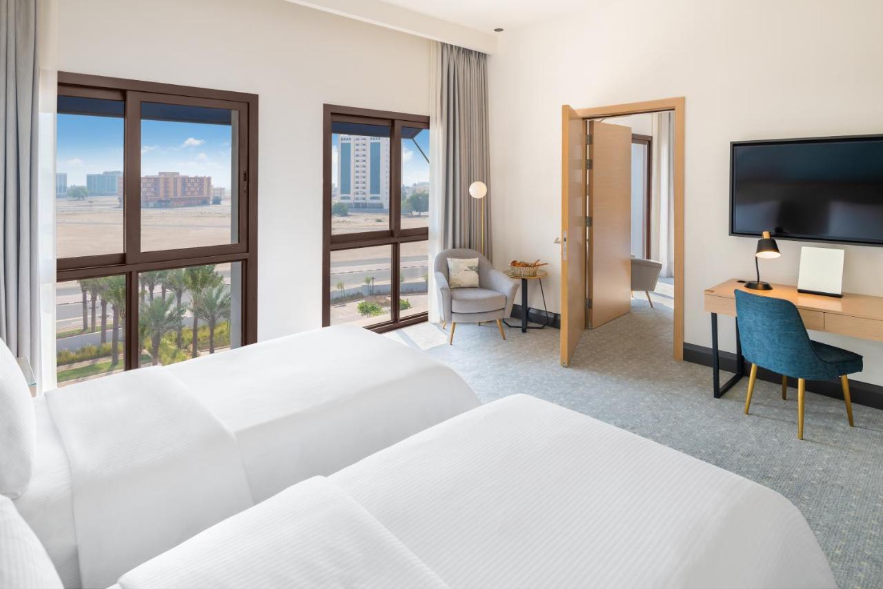 Vida Beach Resort Umm Al Quwain Exterior foto A room at the hotel